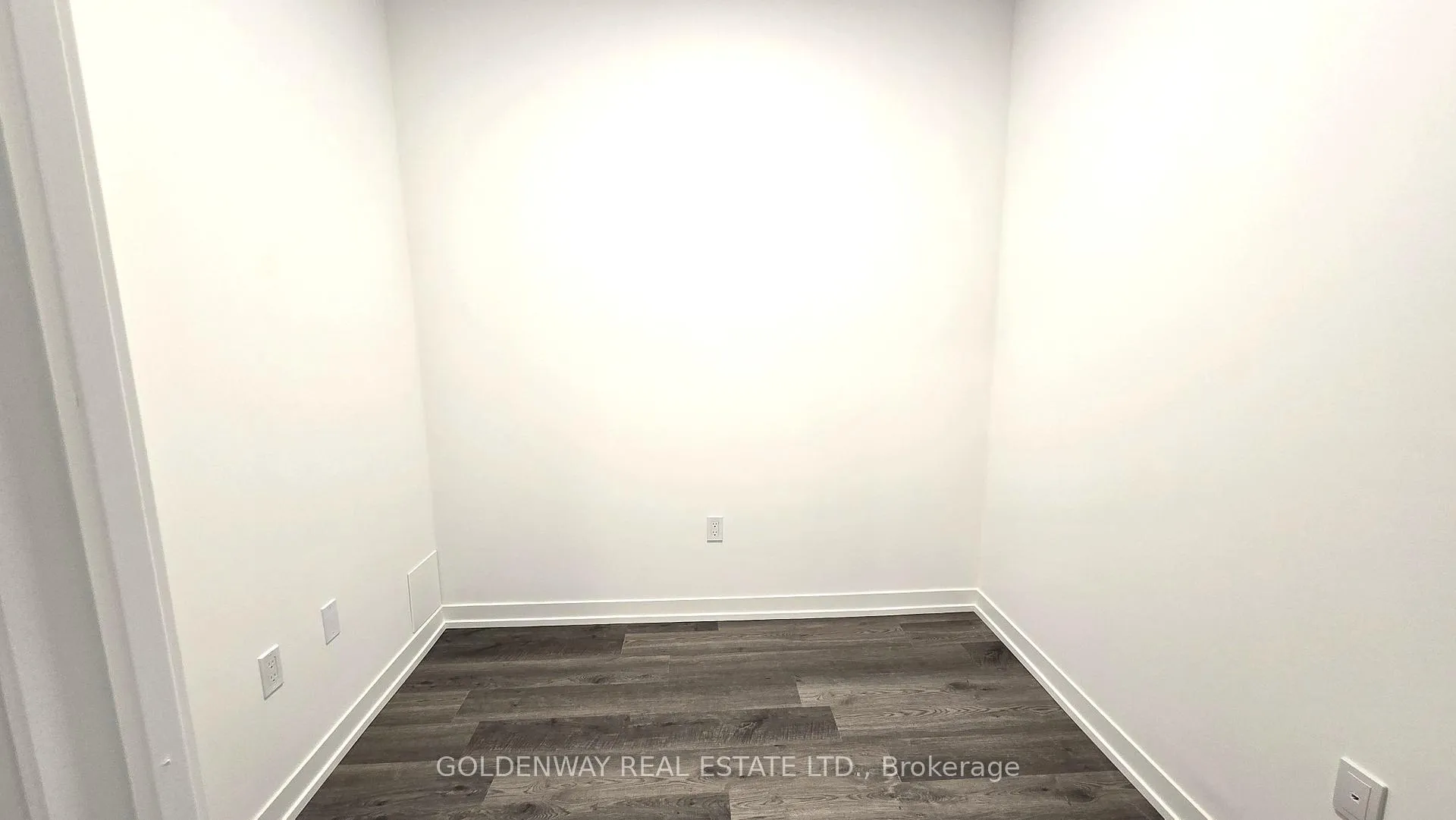 Photo 8 of Unit 4515, 8 Interchange Way, Vaughan, Vaughan Corporate Centre — HOMEH