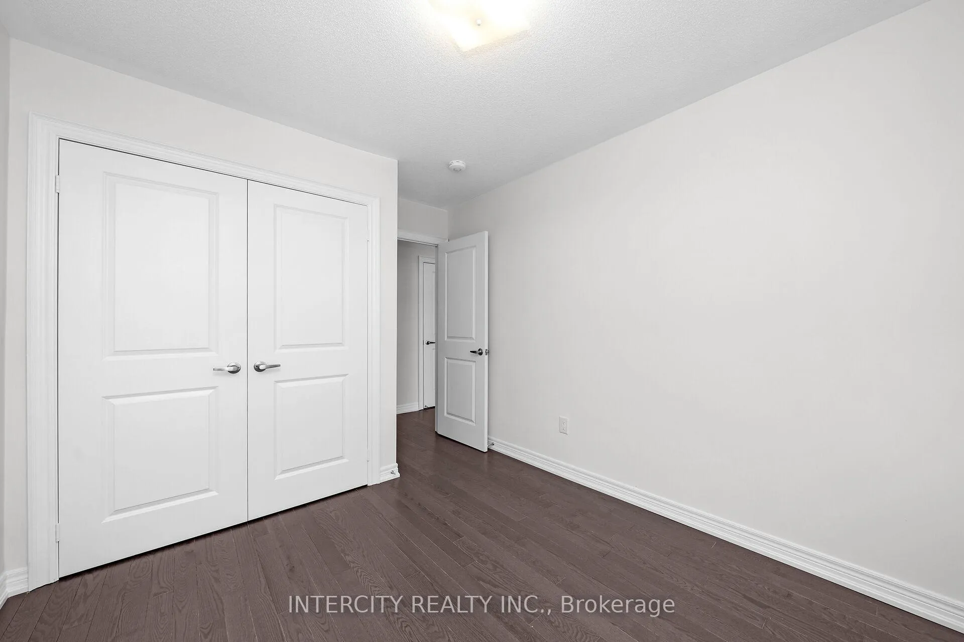 Photo 29 of 30 Queenpost Drive N, Brampton, Credit Valley — HOMEH