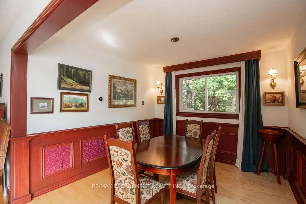 Photo 19 of 341 Clarendon Drive, Hamilton, Ancaster — HOMEH