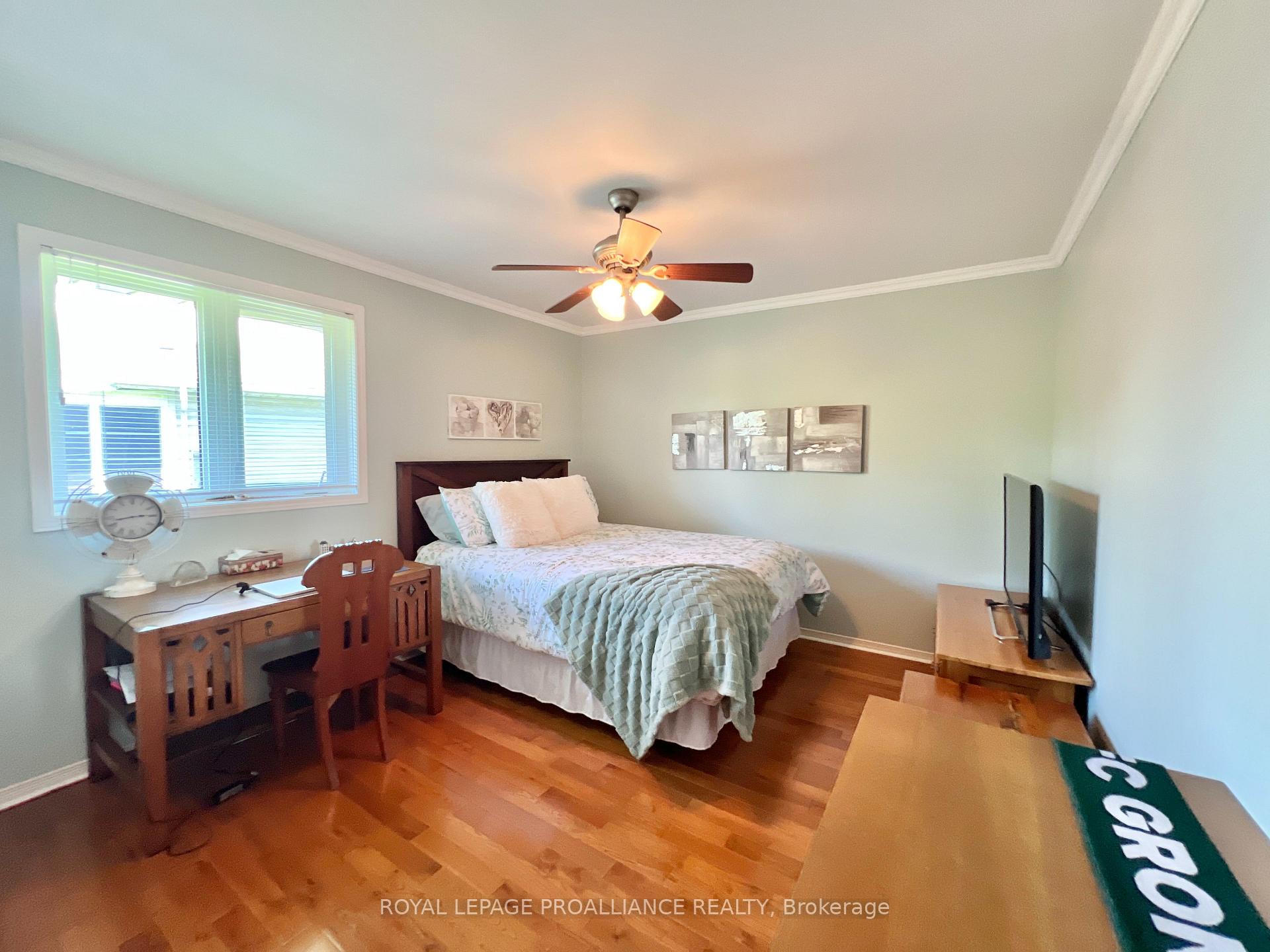 Photo 13 of 21 Benson Court, Belleville, Belleville Ward — HOMEH