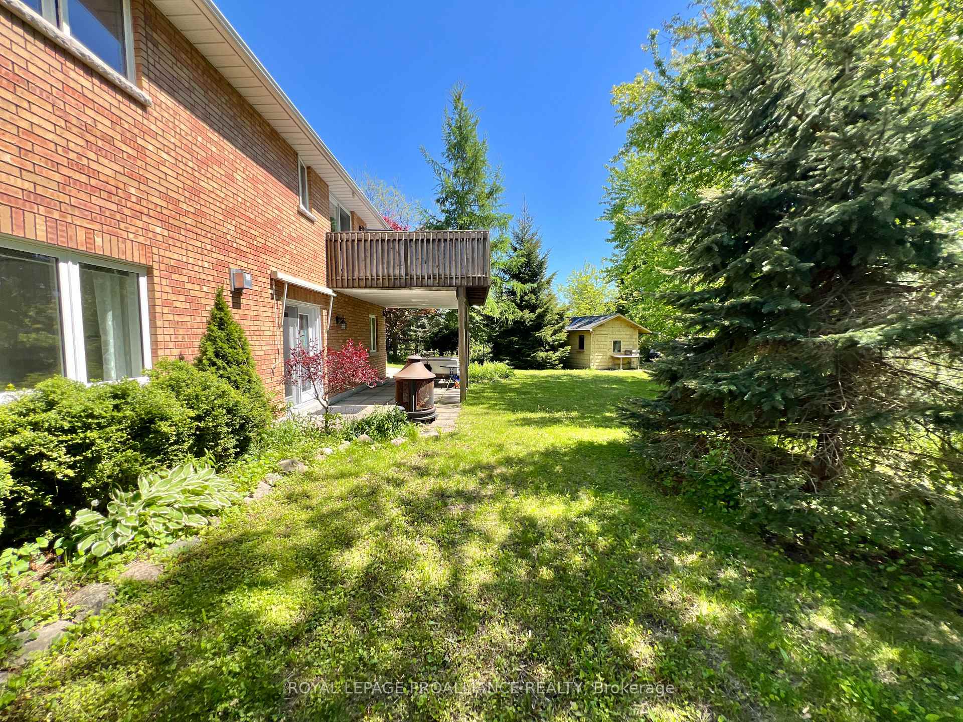 Photo 35 of 21 Benson Court, Belleville, Belleville Ward — HOMEH