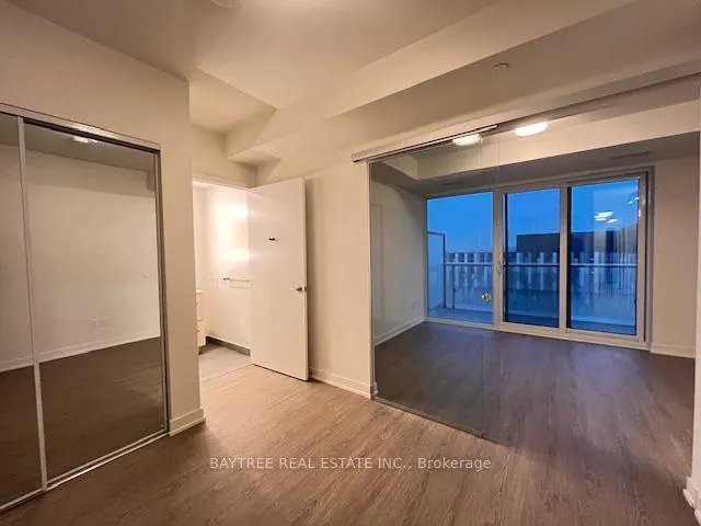 Photo 7 of Unit 1001, 425 Front Street E, Toronto, Waterfront Communities — HOMEH