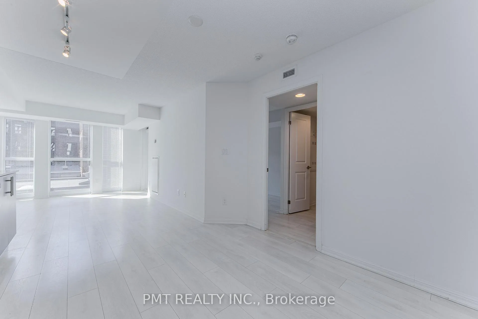 Photo 12 of Unit 310, 400 Adelaide Street E, Toronto, Church-Yonge Corridor — HOMEH