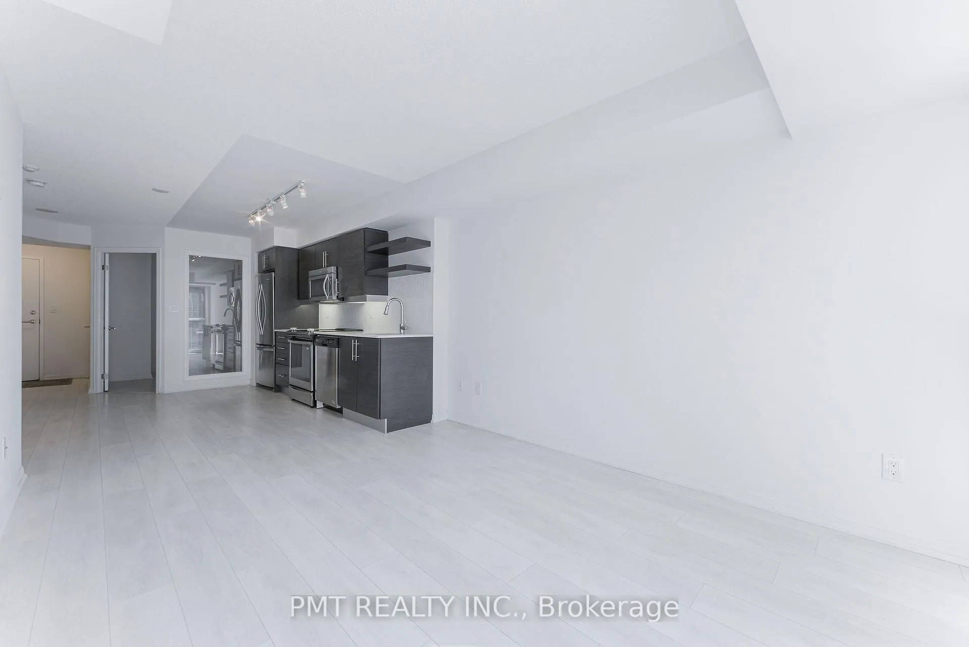 Photo 13 of Unit 310, 400 Adelaide Street E, Toronto, Church-Yonge Corridor — HOMEH