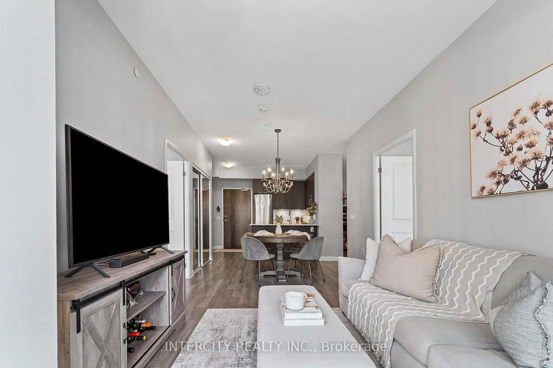 Photo 14 of Unit 627, 99 Eagle Rock Way, Vaughan, Maple — HOMEH