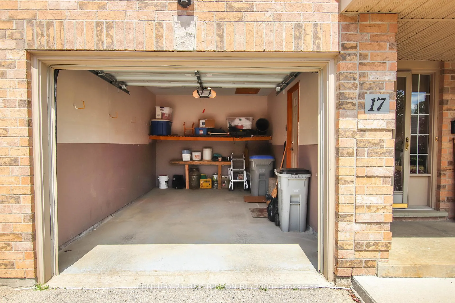 Photo 4 of Unit 17, 375 Scott Street E, Strathroy-Caradoc, SE — HOMEH