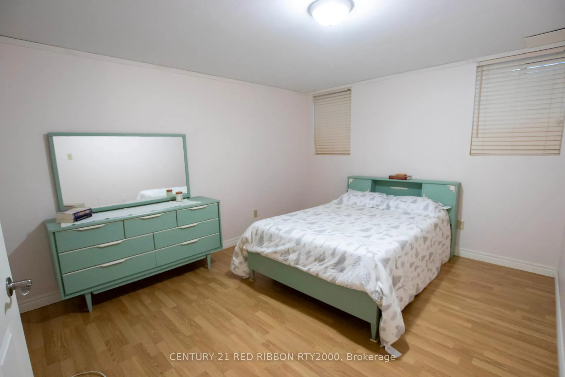 Photo 29 of Unit 17, 375 Scott Street E, Strathroy-Caradoc, SE — HOMEH