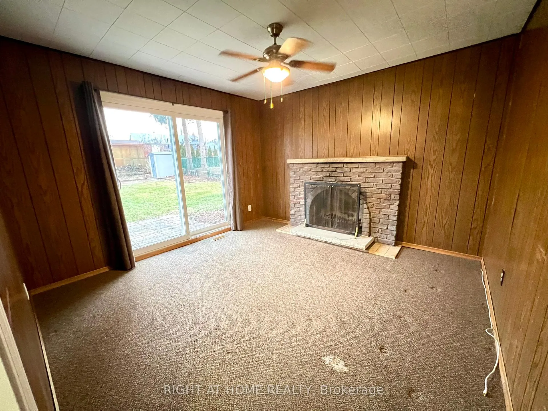 Photo 23 of 9 Rogers Road, New Tecumseth, Tottenham — HOMEH