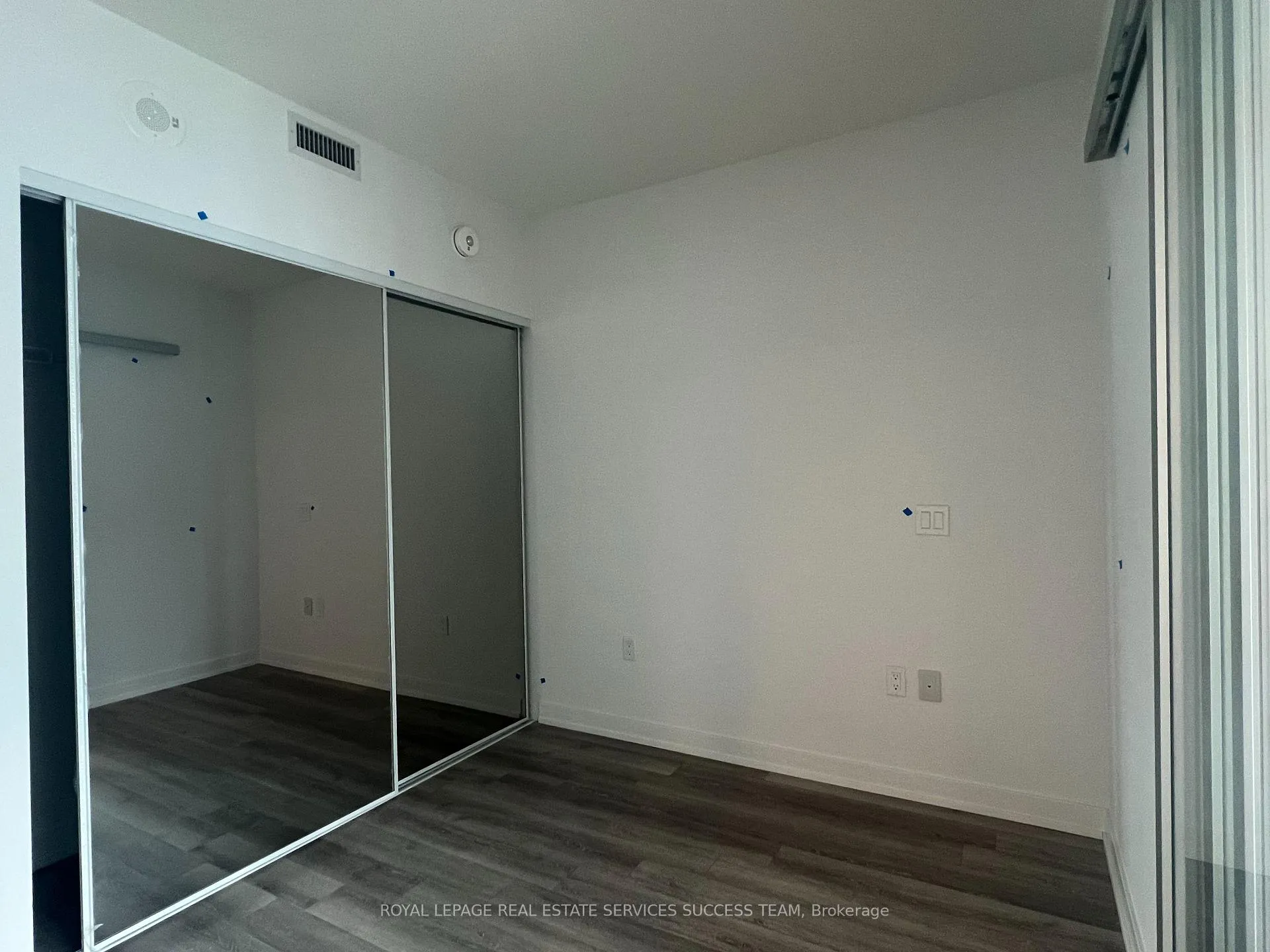 Photo 8 of Unit 2517, 230 Simcoe Street, Toronto, Kensington-Chinatown — HOMEH