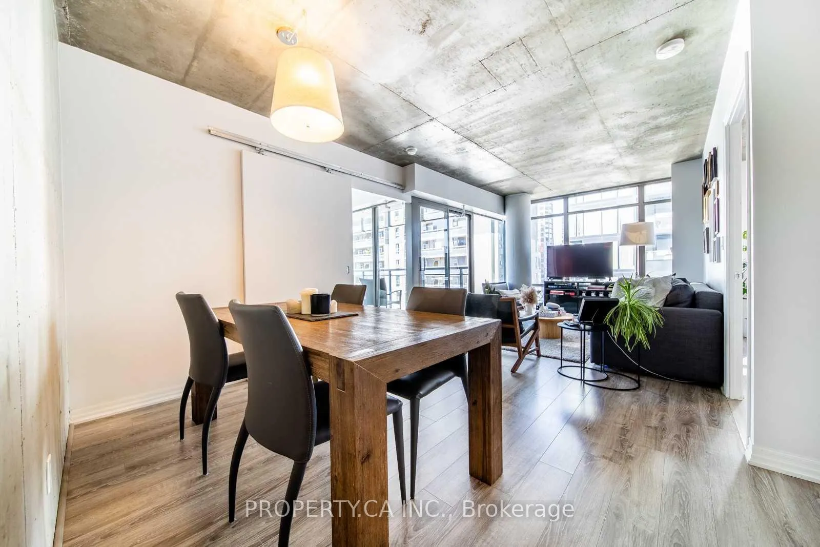 Photo 7 of Unit 1406, 22 Wellesley Street E, Toronto, Church-Yonge Corridor — HOMEH