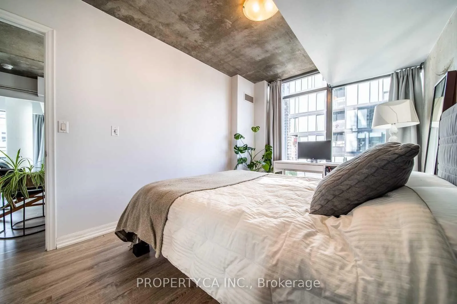 Photo 14 of Unit 1406, 22 Wellesley Street E, Toronto, Church-Yonge Corridor — HOMEH