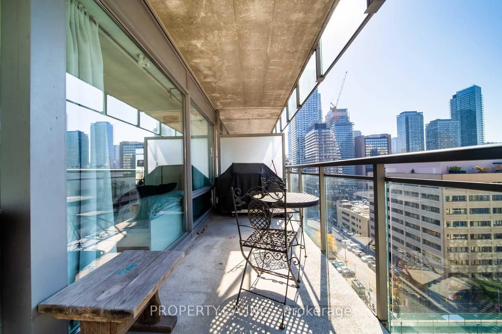 Photo 25 of Unit 1406, 22 Wellesley Street E, Toronto, Church-Yonge Corridor — HOMEH
