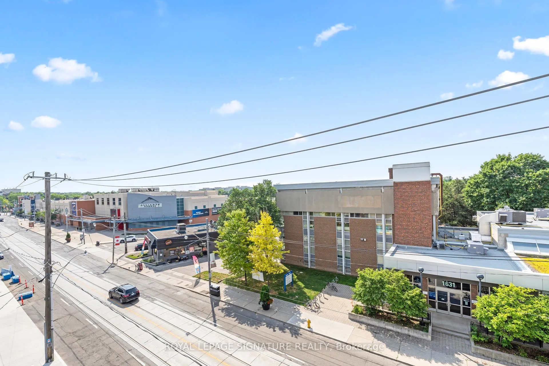 Photo 14 of Unit 405, 1630 Queen Street E, Toronto, The Beaches — HOMEH