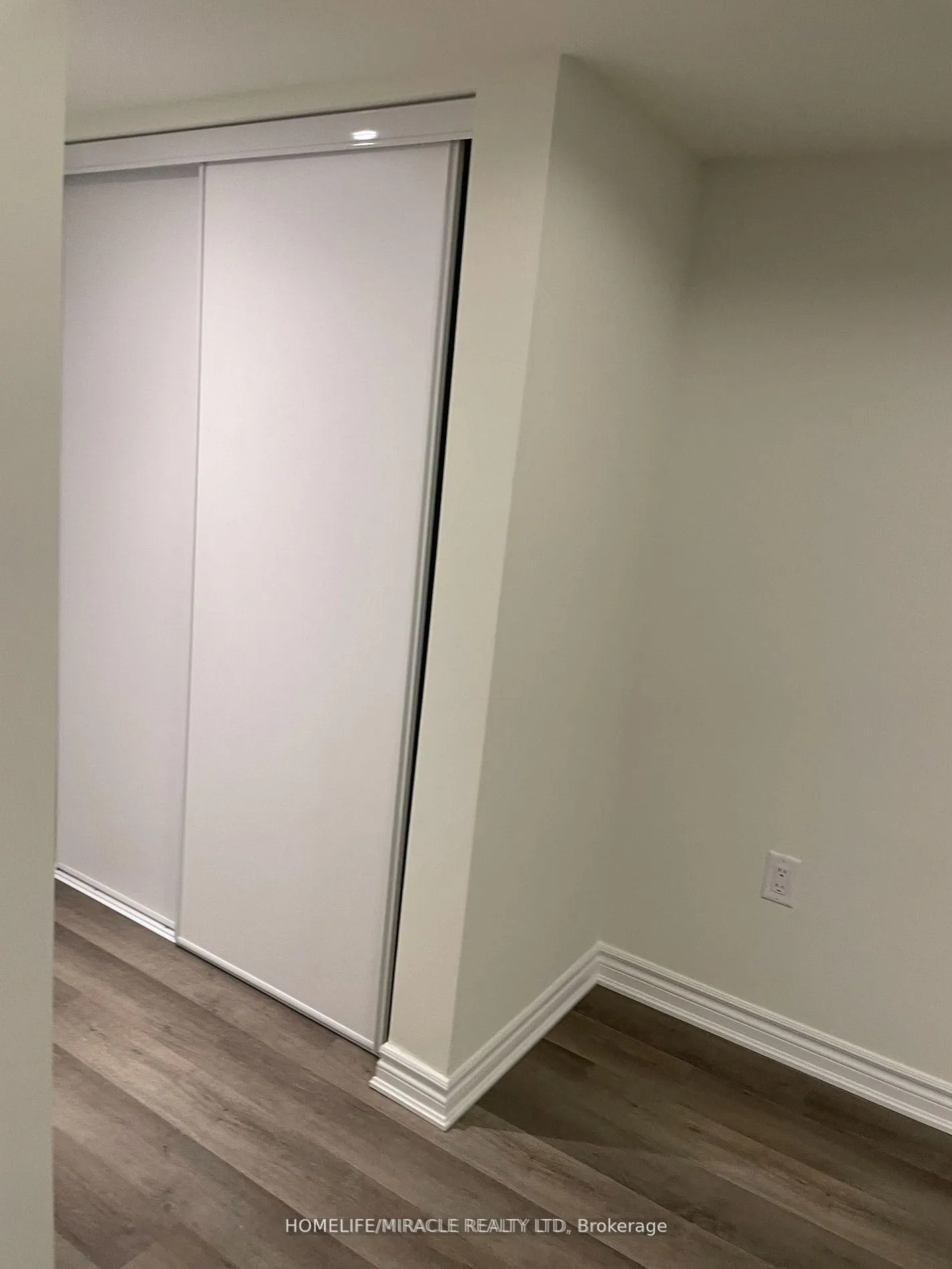 Photo 17 of Unit 607, 1034 Reflection Place, Pickering, Rural Pickering — HOMEH