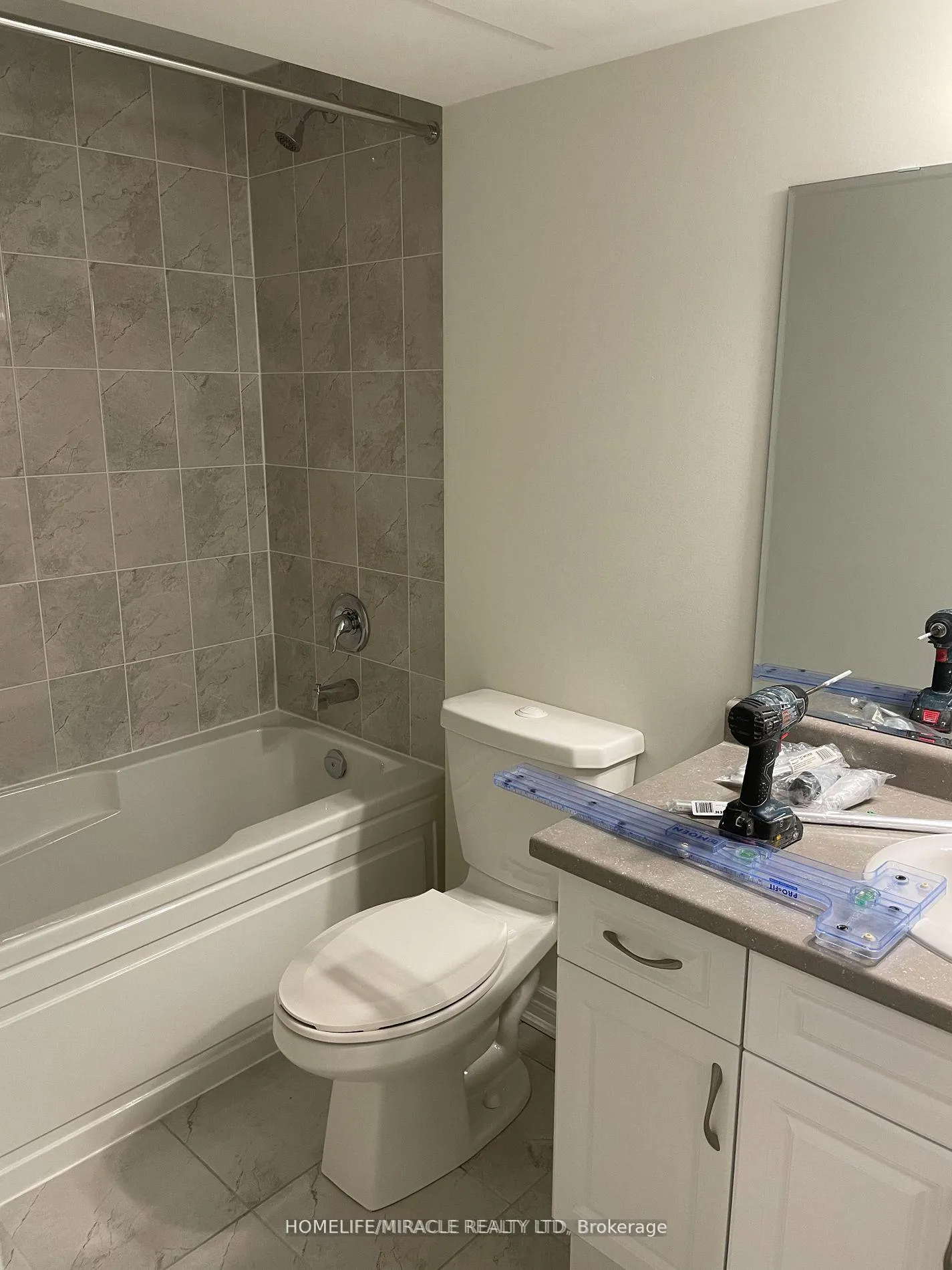 Photo 21 of Unit 607, 1034 Reflection Place, Pickering, Rural Pickering — HOMEH