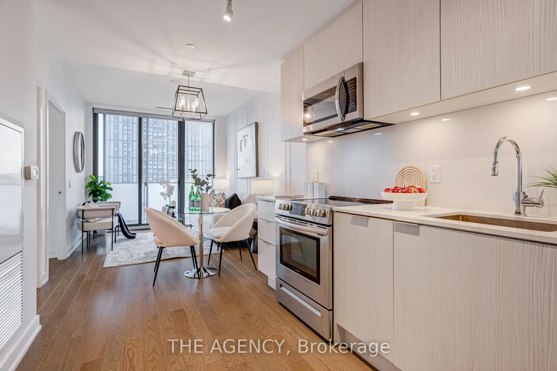 Photo 2 of Unit 2401, 25 Richmond Street E, Toronto, Church-Yonge Corridor — HOMEH