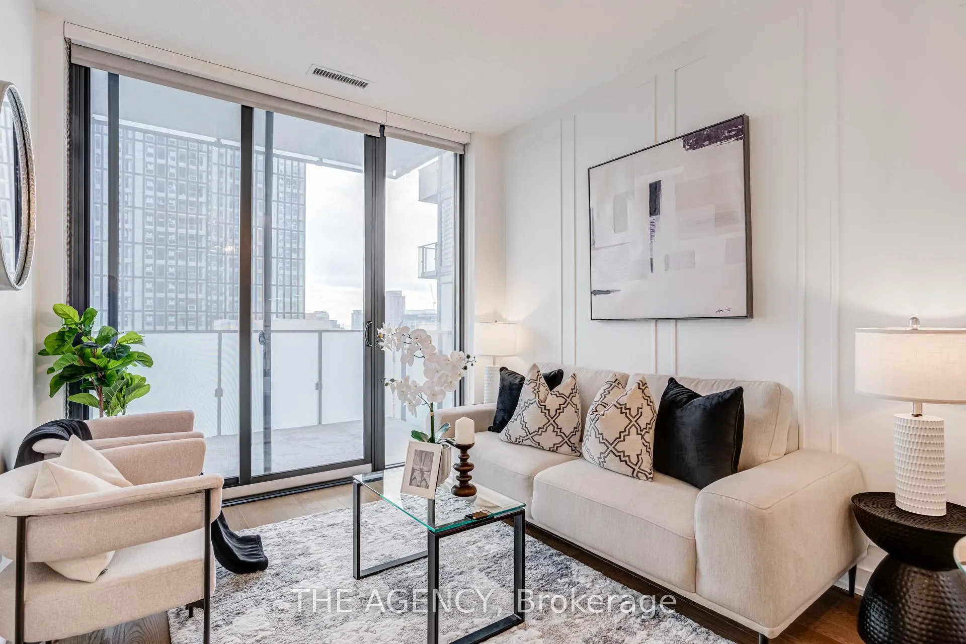 Photo 3 of Unit 2401, 25 Richmond Street E, Toronto, Church-Yonge Corridor — HOMEH