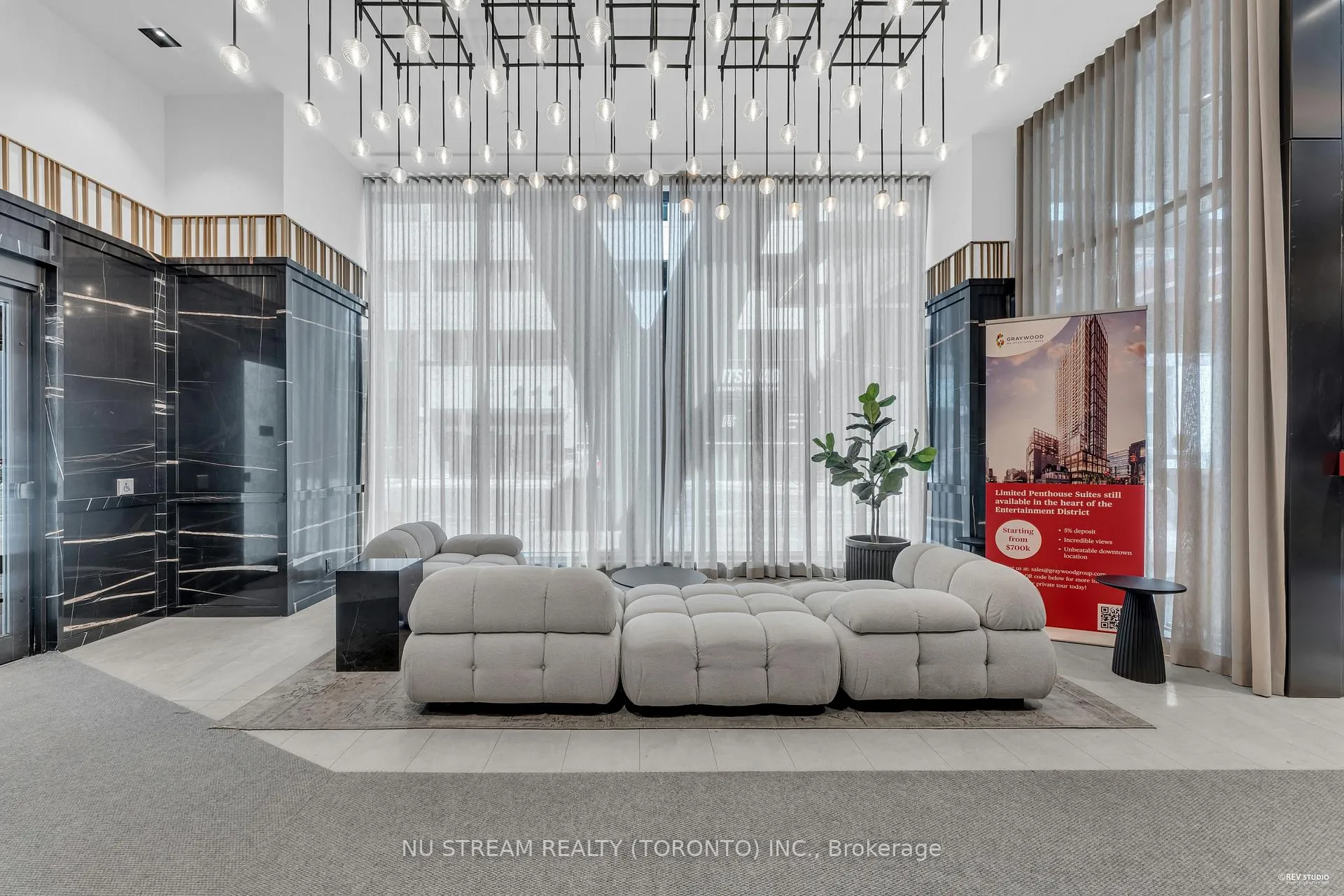 Photo 4 of Unit 1208, 108 Peter Street, Toronto, Waterfront Communities — HOMEH