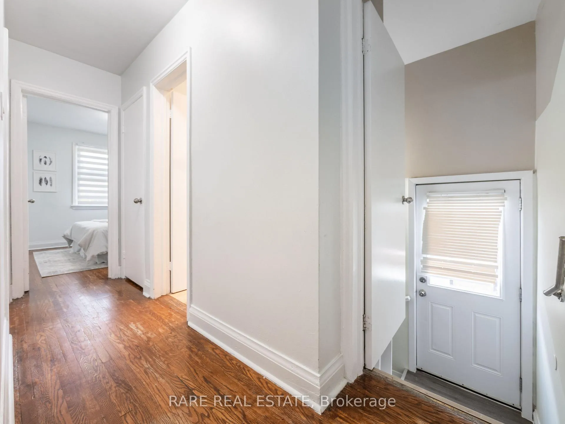 Photo 13 of Unit main, 67 Glenburn Avenue, Toronto, O'Connor-Parkview — HOMEH