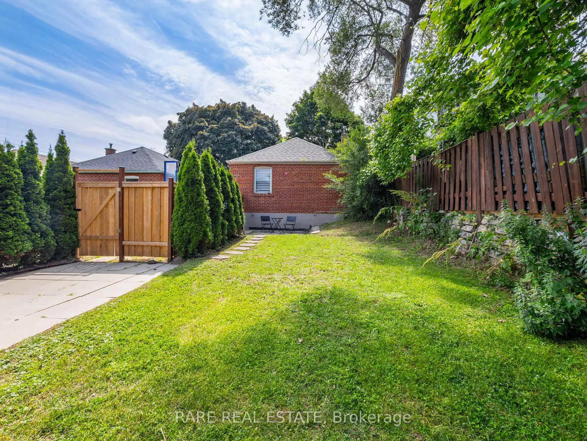 Photo 23 of Unit main, 67 Glenburn Avenue, Toronto, O'Connor-Parkview — HOMEH