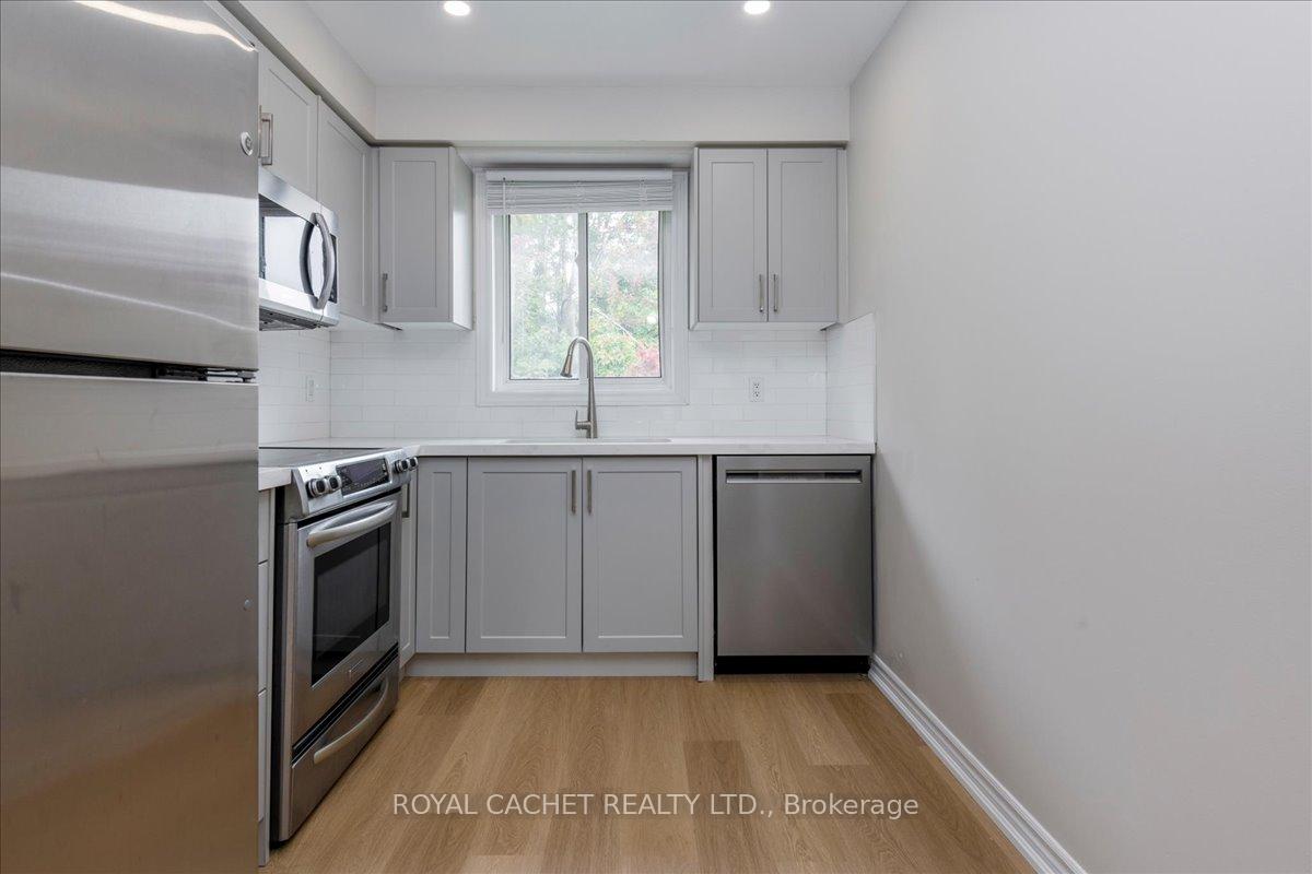 Photo 8 of 238 Johnson Street, Barrie, Georgian Drive — HOMEH