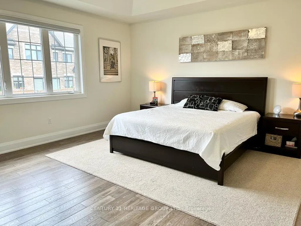 Photo 15 of 22 Luang Street, Vaughan, Kleinburg — HOMEH