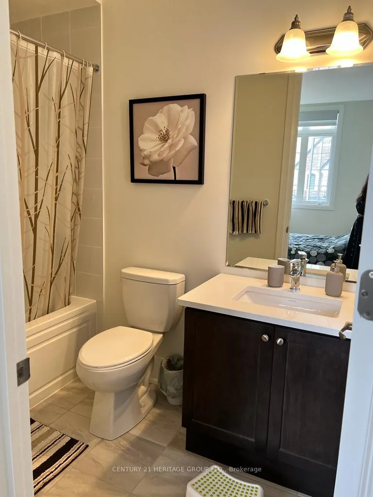 Photo 18 of 22 Luang Street, Vaughan, Kleinburg — HOMEH