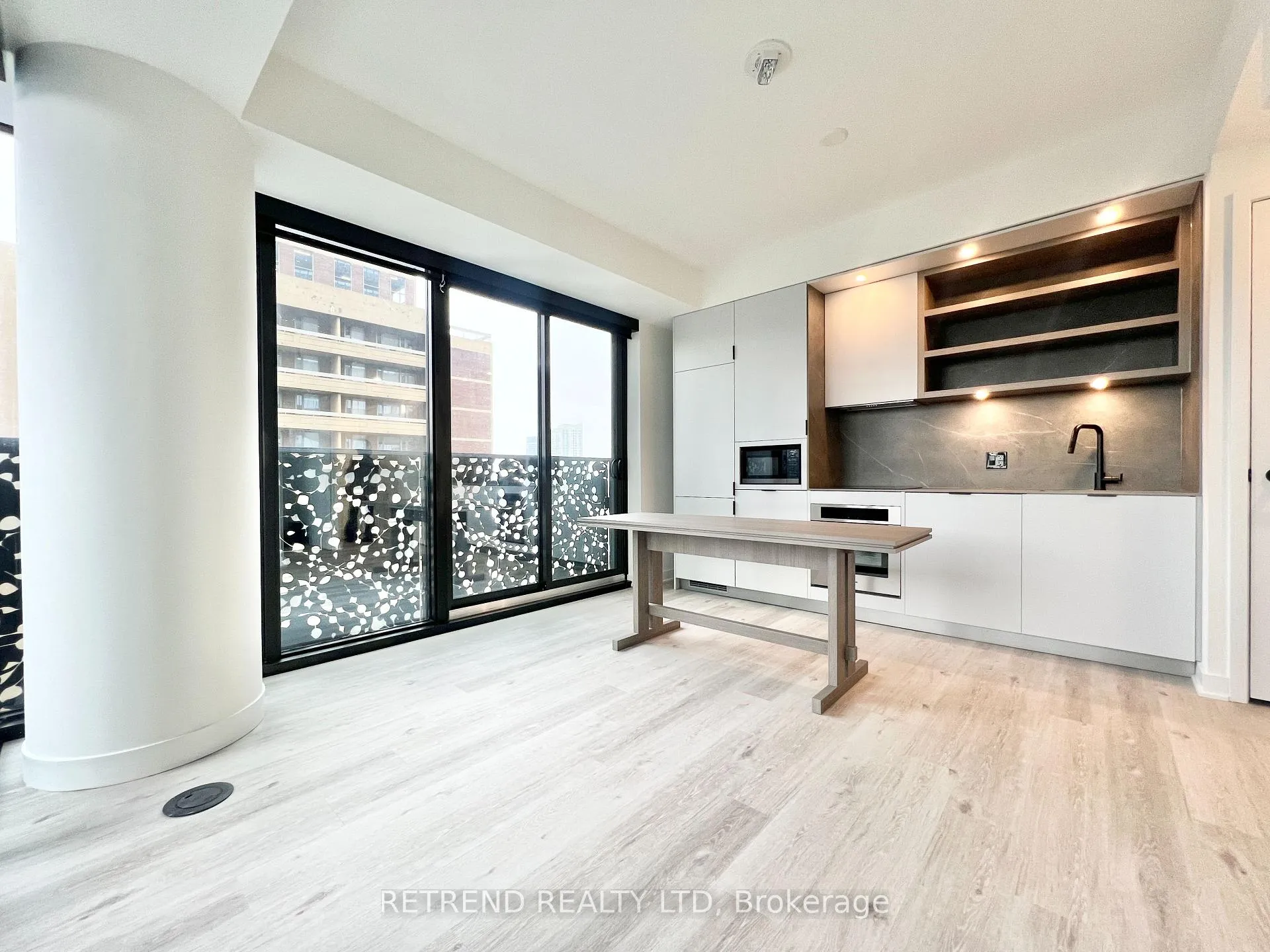 Front of Unit 1912, 55 Charles Street E