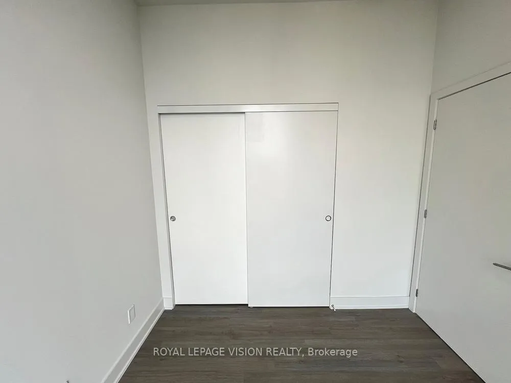 Photo 18 of Unit 5003, 8 Cumberland Street, Toronto, The Annex — HOMEH