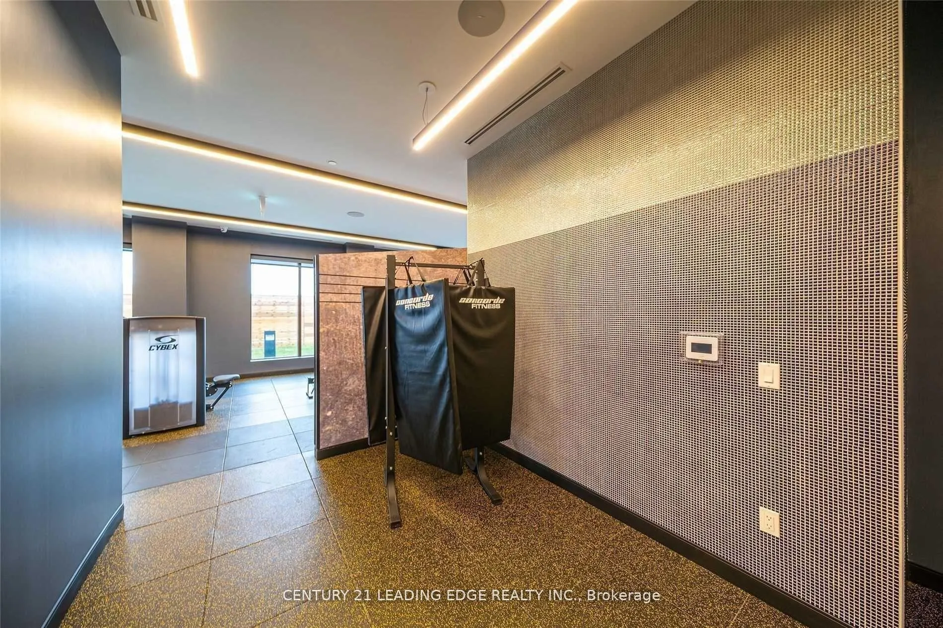 Photo 16 of Unit 2113, 2550 Simcoe Street N, Oshawa, Windfields — HOMEH