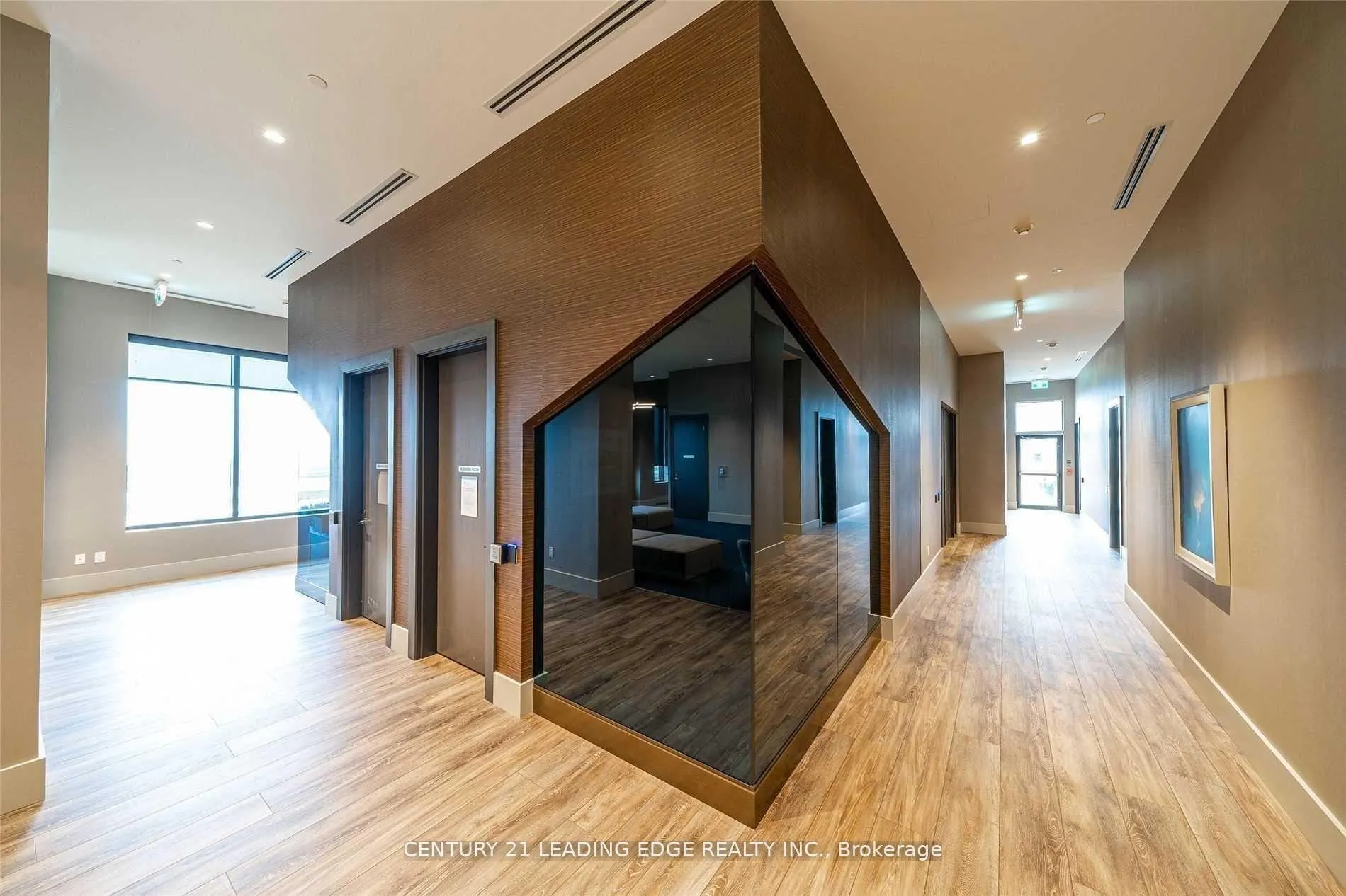 Photo 21 of Unit 2113, 2550 Simcoe Street N, Oshawa, Windfields — HOMEH