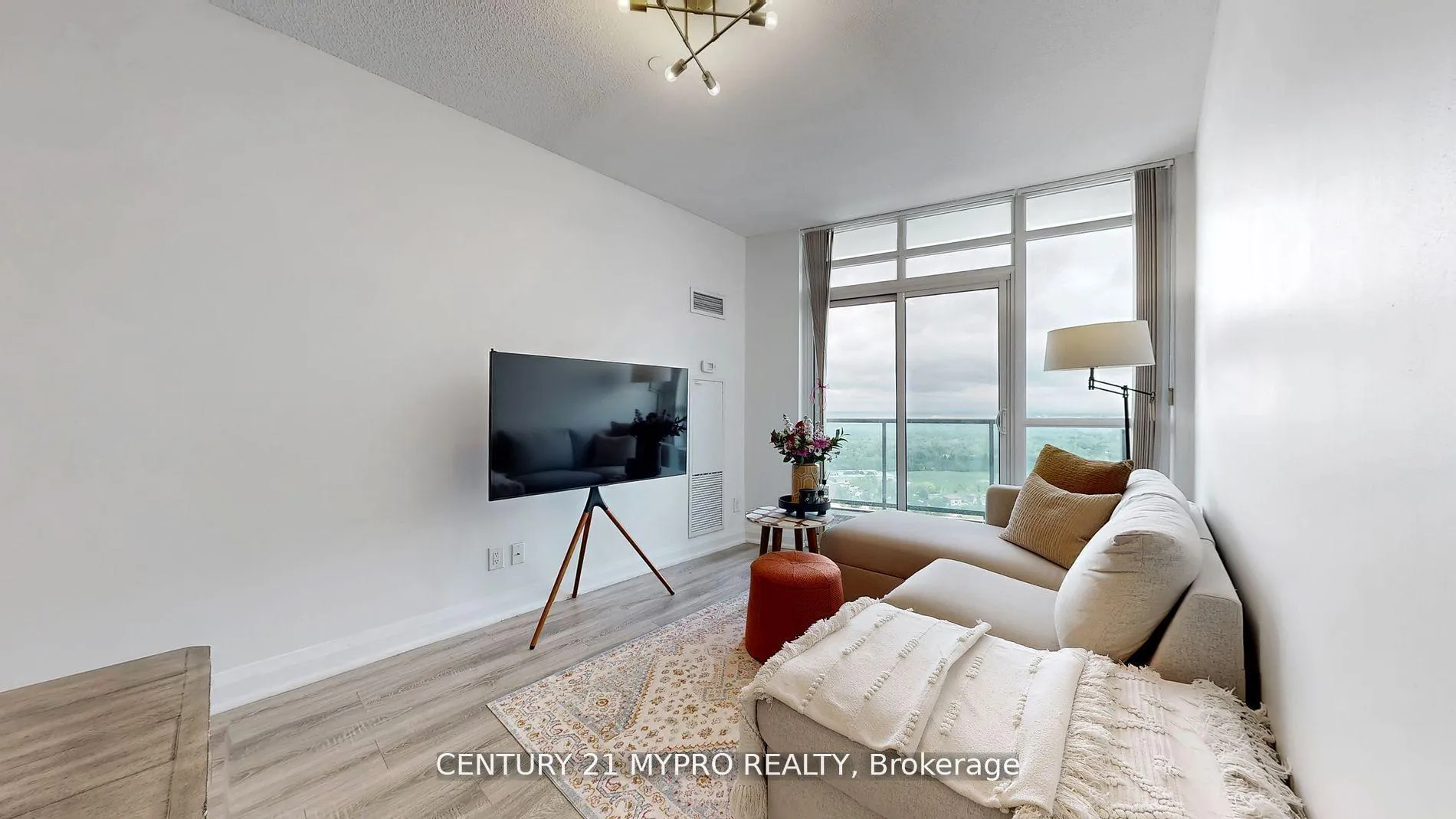 Photo 5 of Unit 2807, 7171 Yonge Street N, Markham, Thornhill — HOMEH