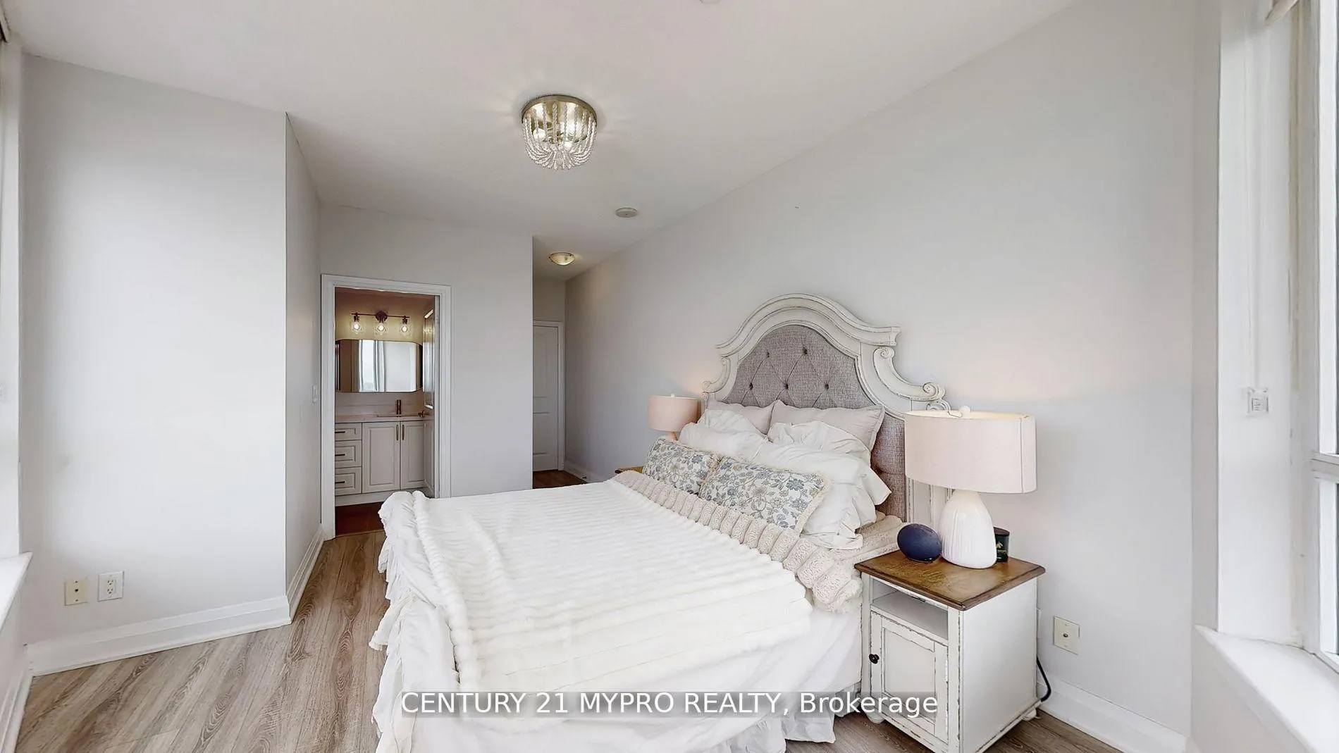 Photo 19 of Unit 2807, 7171 Yonge Street N, Markham, Thornhill — HOMEH