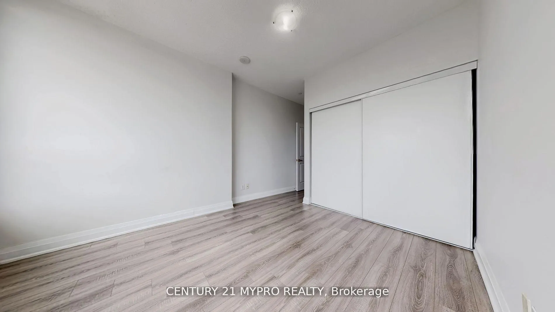 Photo 23 of Unit 2807, 7171 Yonge Street N, Markham, Thornhill — HOMEH
