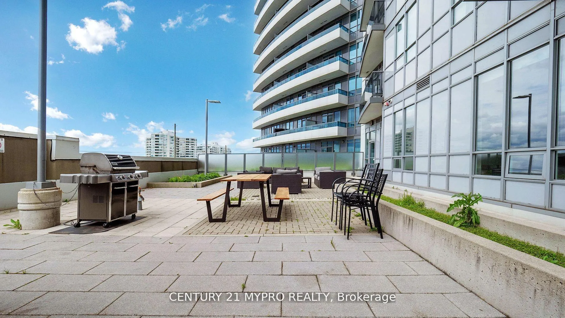 Photo 49 of Unit 2807, 7171 Yonge Street N, Markham, Thornhill — HOMEH