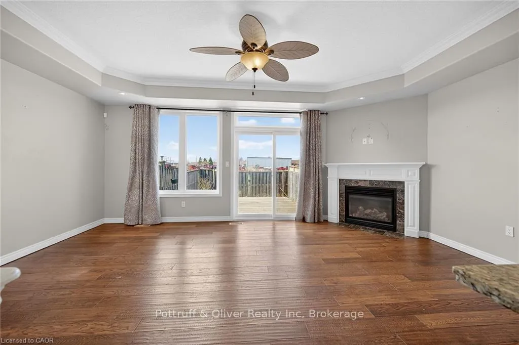 Photo 17 of 205 Tanglewood Drive, Hamilton, Binbrook — HOMEH
