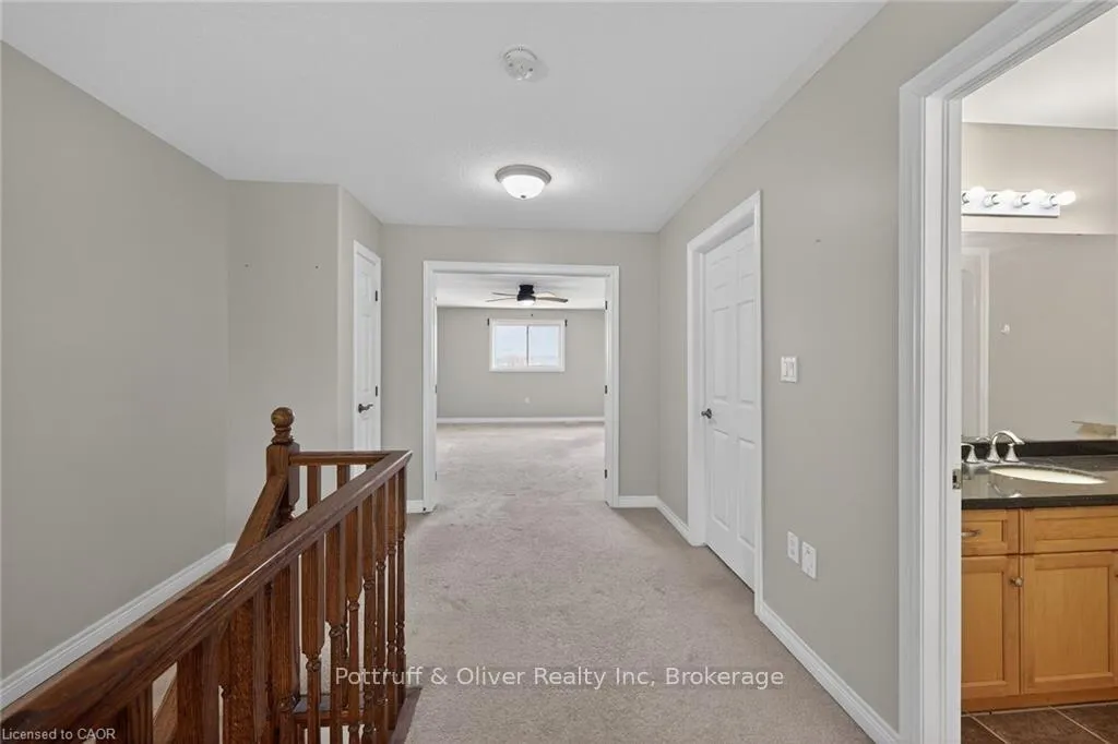 Photo 37 of 205 Tanglewood Drive, Hamilton, Binbrook — HOMEH
