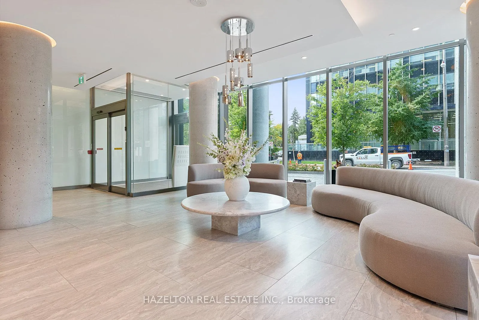 Photo 4 of Unit 1109, 99 Foxbar Road, Toronto, Yonge-St. Clair — HOMEH