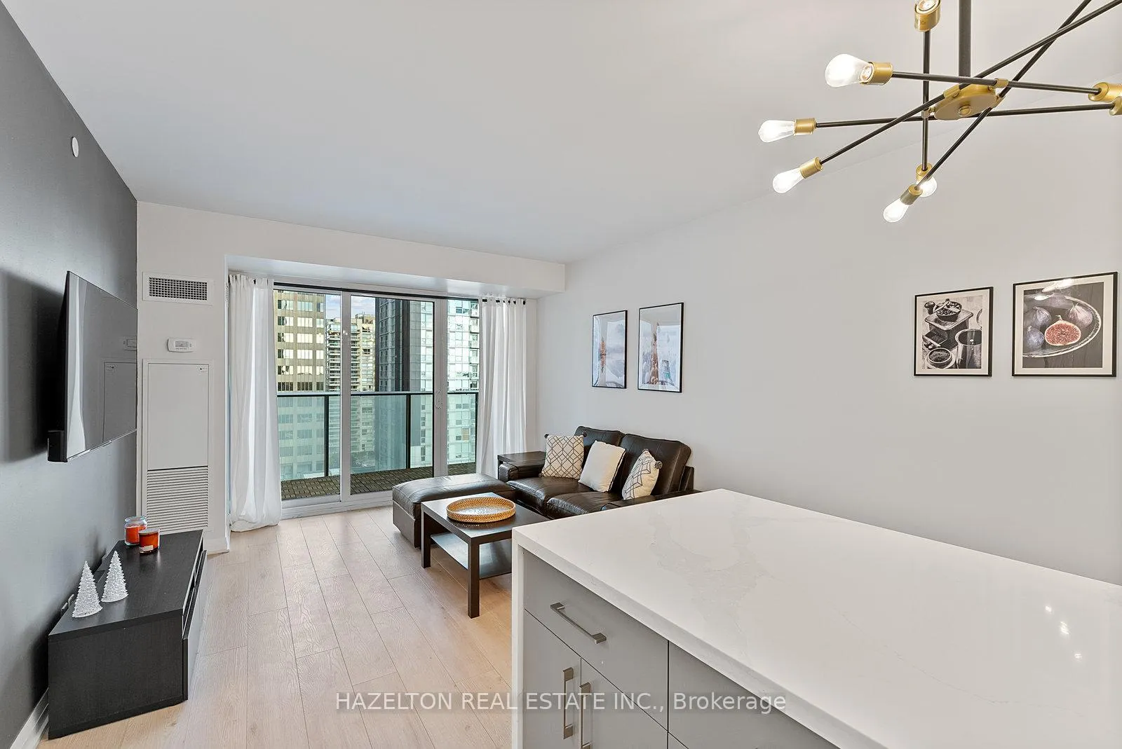 Photo 13 of Unit 1109, 99 Foxbar Road, Toronto, Yonge-St. Clair — HOMEH