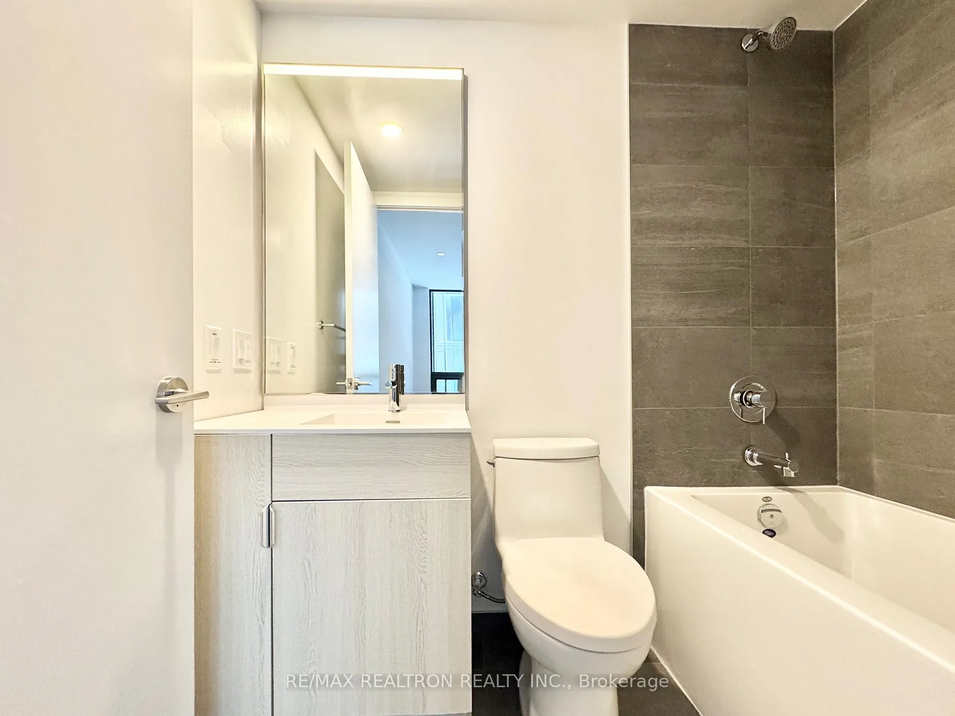 Photo 18 of Unit 339, 28 Eastern Avenue, Toronto, Moss Park — HOMEH