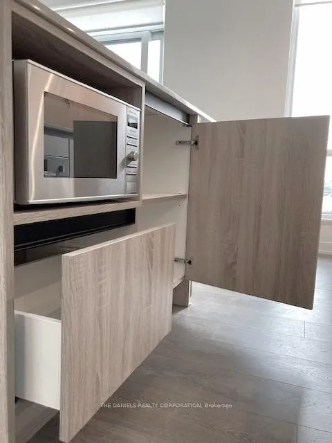Photo 9 of Unit 415, 7950 Bathurst Street, Vaughan, Beverley Glen — HOMEH