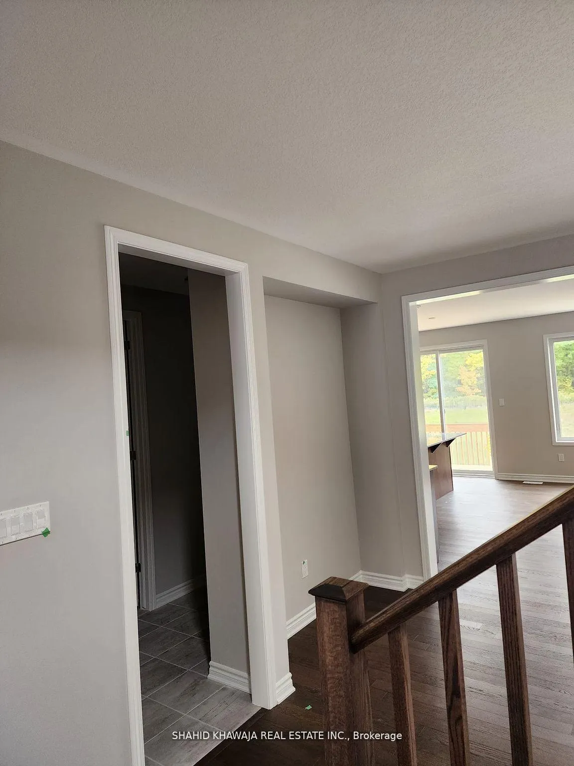 Photo 5 of 250 Forestwalk Street, Kitchener — HOMEH