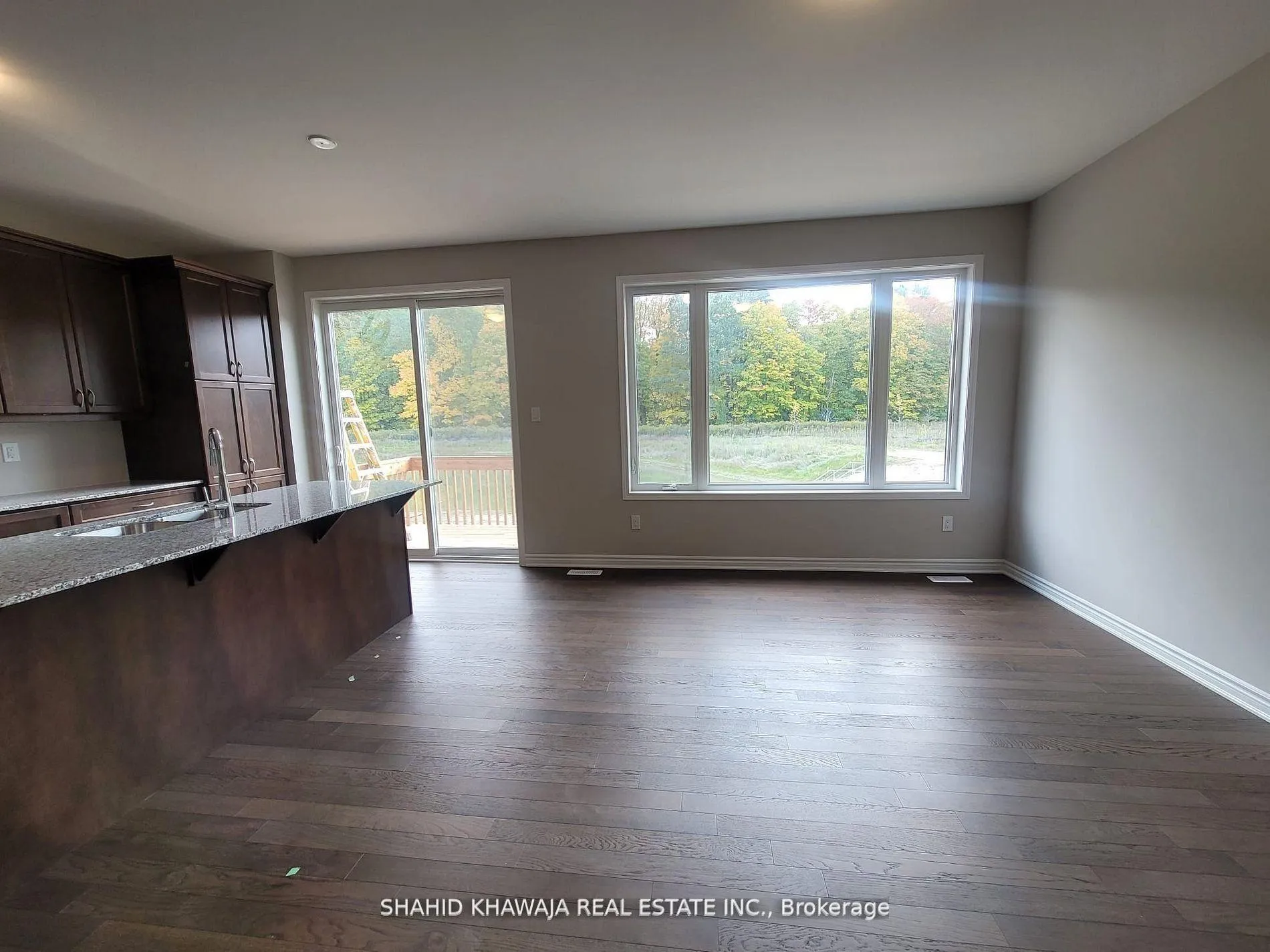 Photo 6 of 250 Forestwalk Street, Kitchener — HOMEH