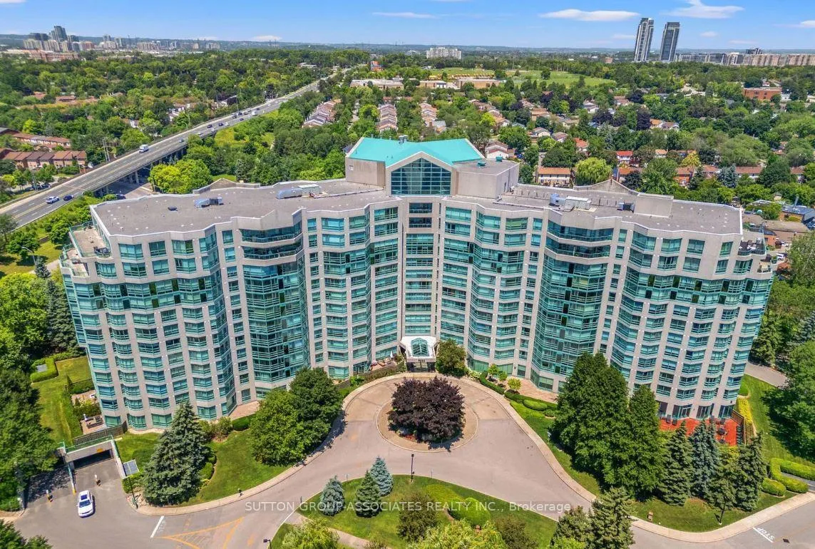 Photo 1 of Unit 1018, 7905 Bayview Avenue, Markham, Aileen-Willowbrook — HOMEH