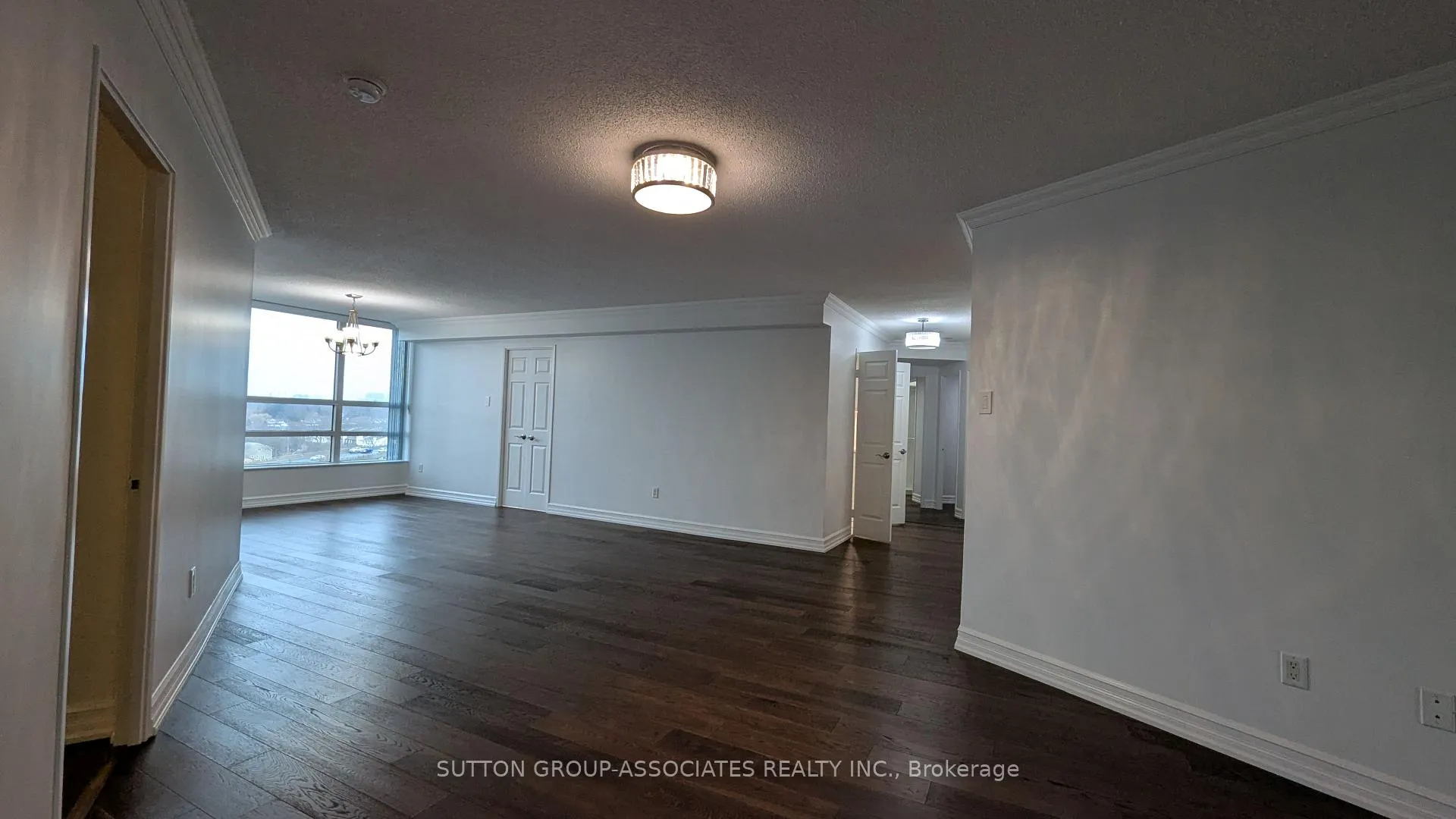 Photo 4 of Unit 1018, 7905 Bayview Avenue, Markham, Aileen-Willowbrook — HOMEH