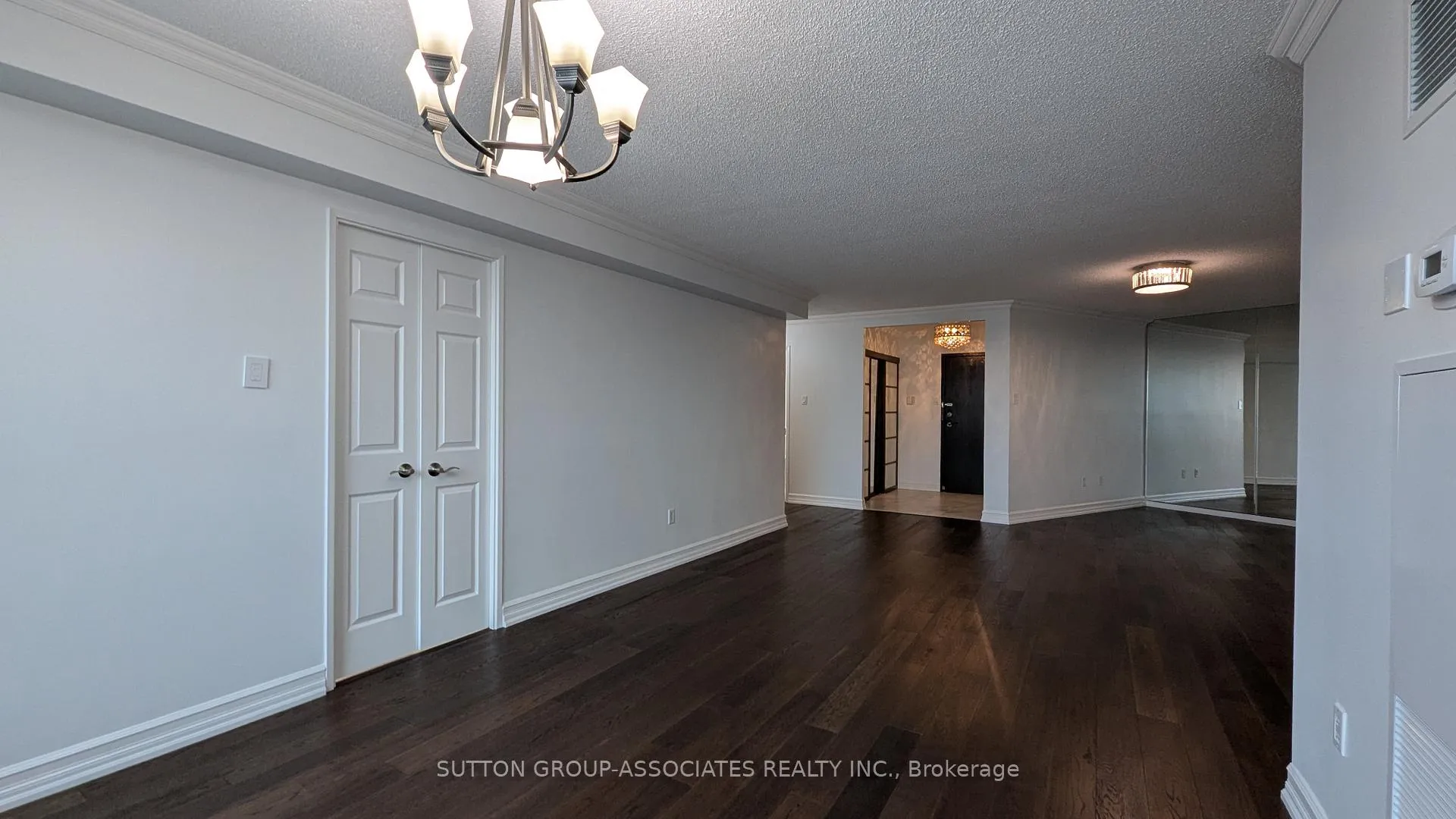 Photo 6 of Unit 1018, 7905 Bayview Avenue, Markham, Aileen-Willowbrook — HOMEH