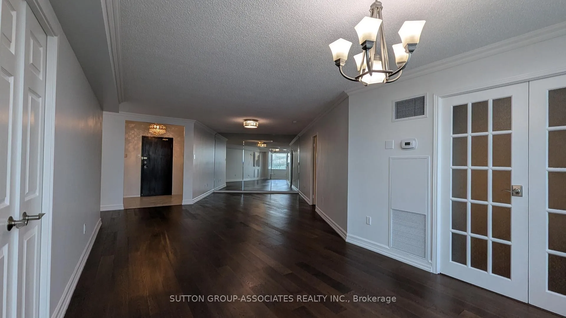 Photo 7 of Unit 1018, 7905 Bayview Avenue, Markham, Aileen-Willowbrook — HOMEH