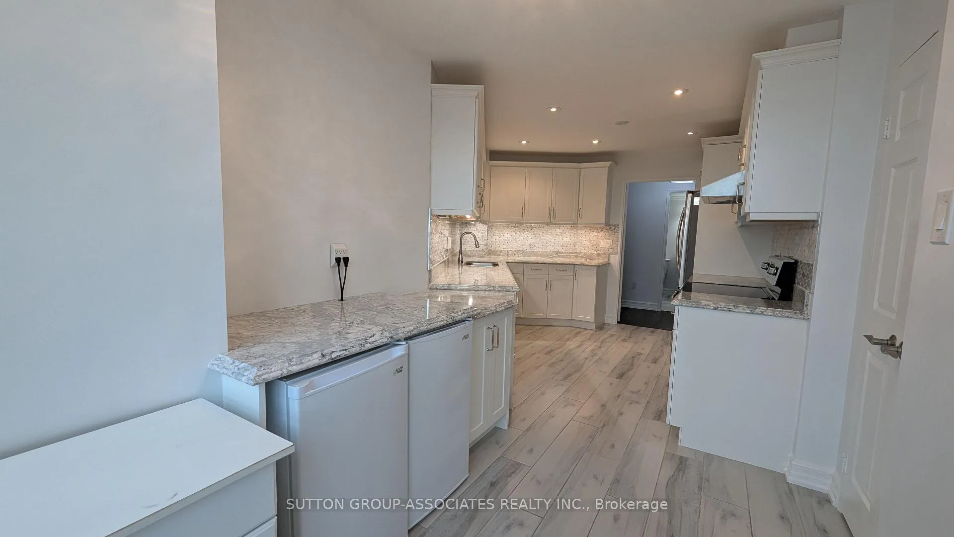 Photo 10 of Unit 1018, 7905 Bayview Avenue, Markham, Aileen-Willowbrook — HOMEH