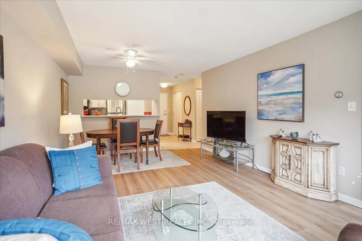 Photo 10 of Unit 210, 712 Rossland Road E, Whitby, Pringle Creek — HOMEH