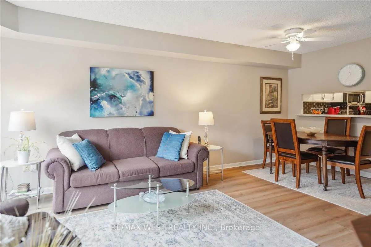 Photo 11 of Unit 210, 712 Rossland Road E, Whitby, Pringle Creek — HOMEH